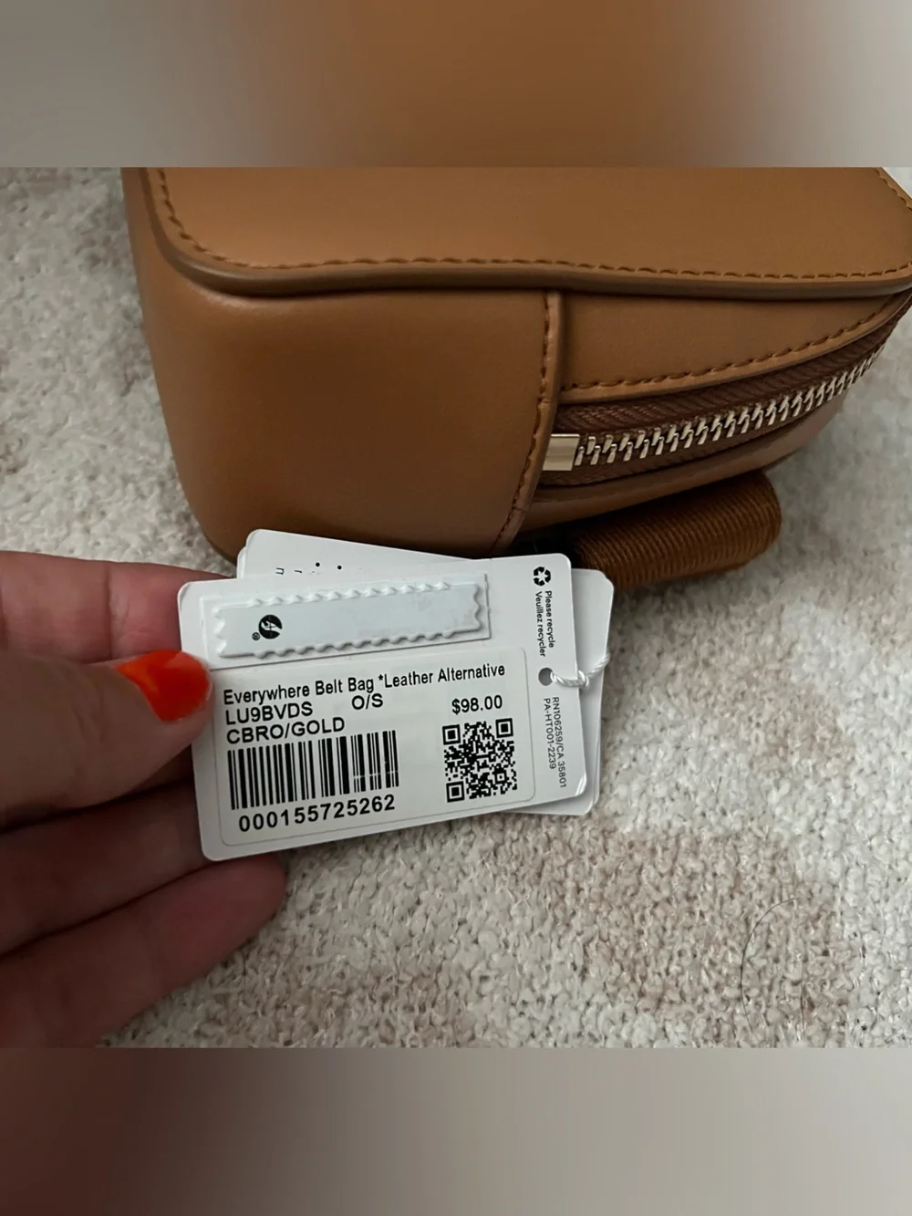 Lululemon Everywhere Beltbag “Cactus Leather”